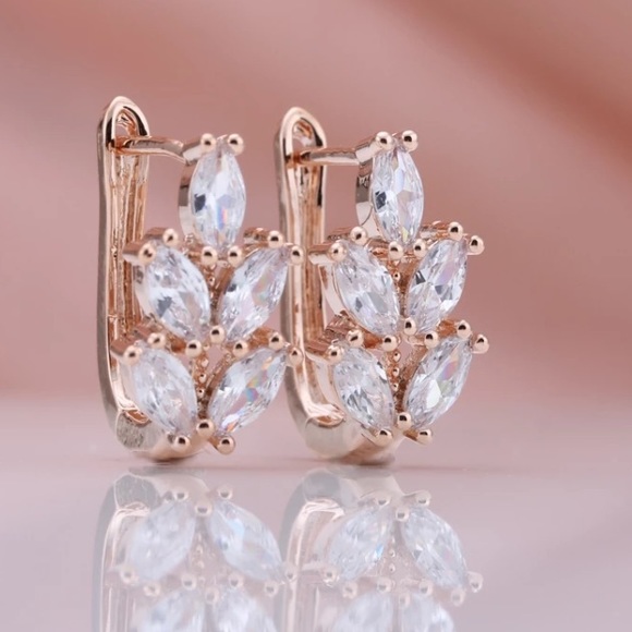 Gold Plated CZ Leaves hug Earrings - Picture 1 of 6